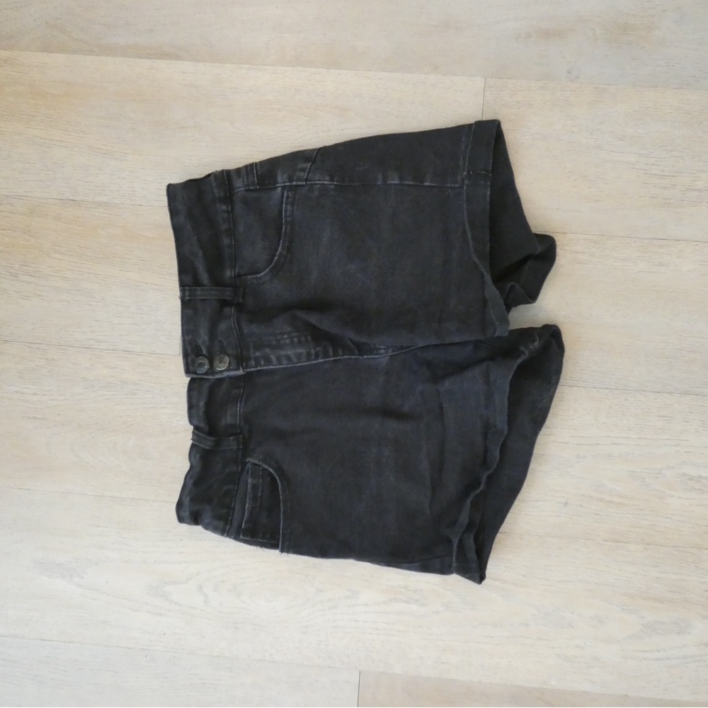 Forever 21 Black Denim Shorts